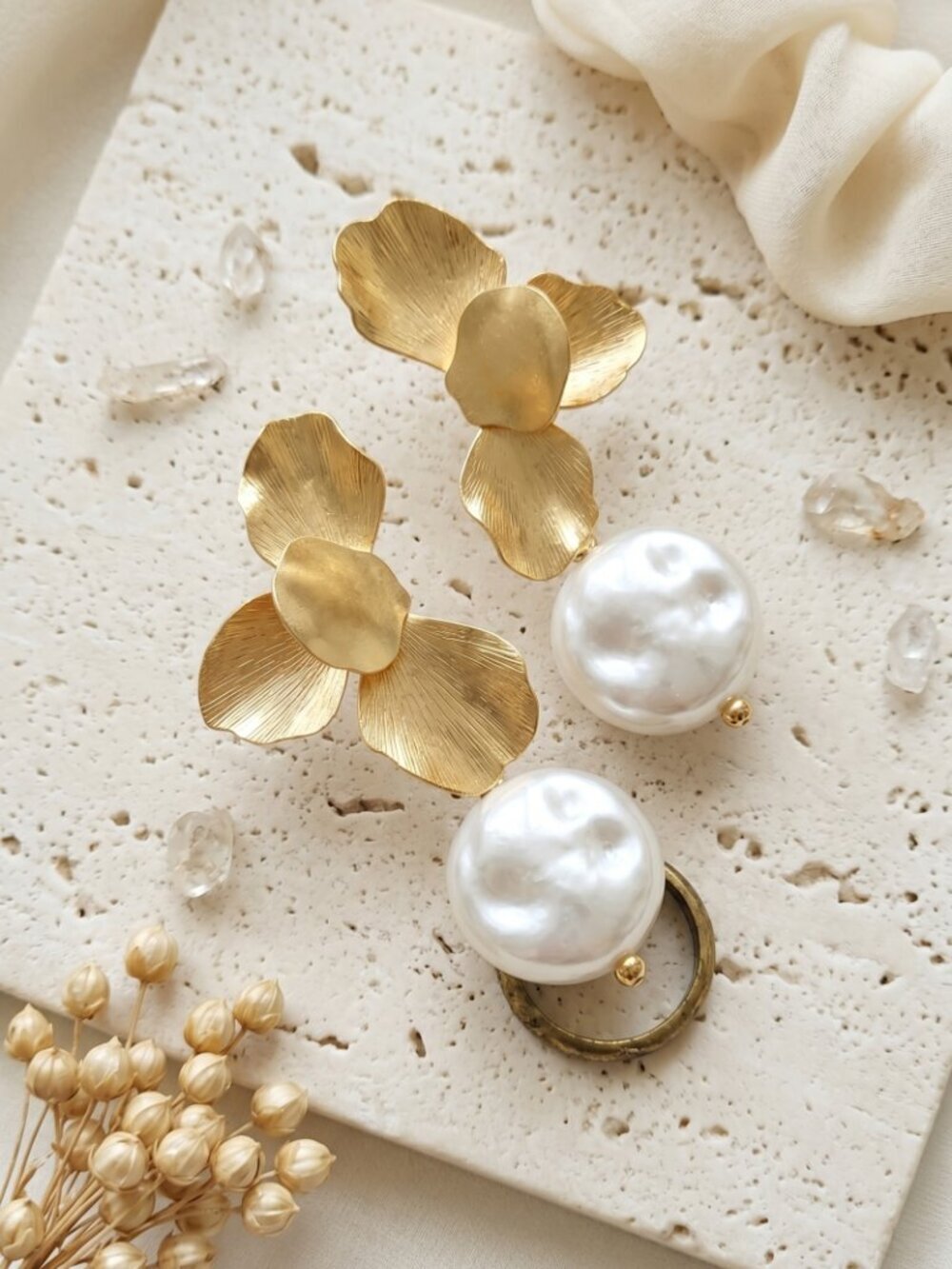 Gold Flower Pearl Drop Dangle Earrings Statement Floral Petal Vintage Bridal 2"